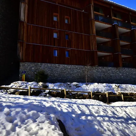 Lumineux Proche Centre Et Pistes Avec Terrasse - Fr-1-181-2711 *