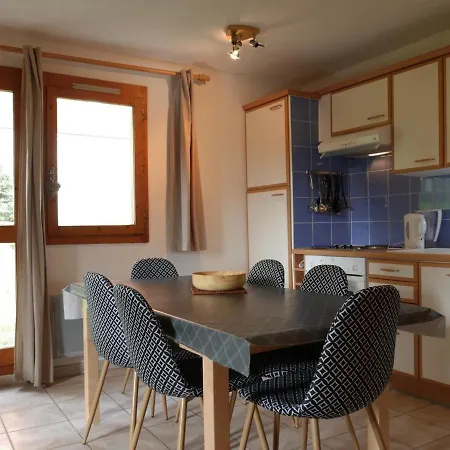 Apartment Lumineux Proche Centre Et Pistes Avec Terrasse - Fr-1-181-2711 *